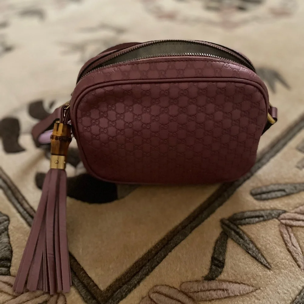 Gucci Crossbody - Picture 3 of 10